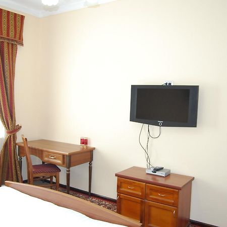 Crown Otel Taşkent Dış mekan fotoğraf