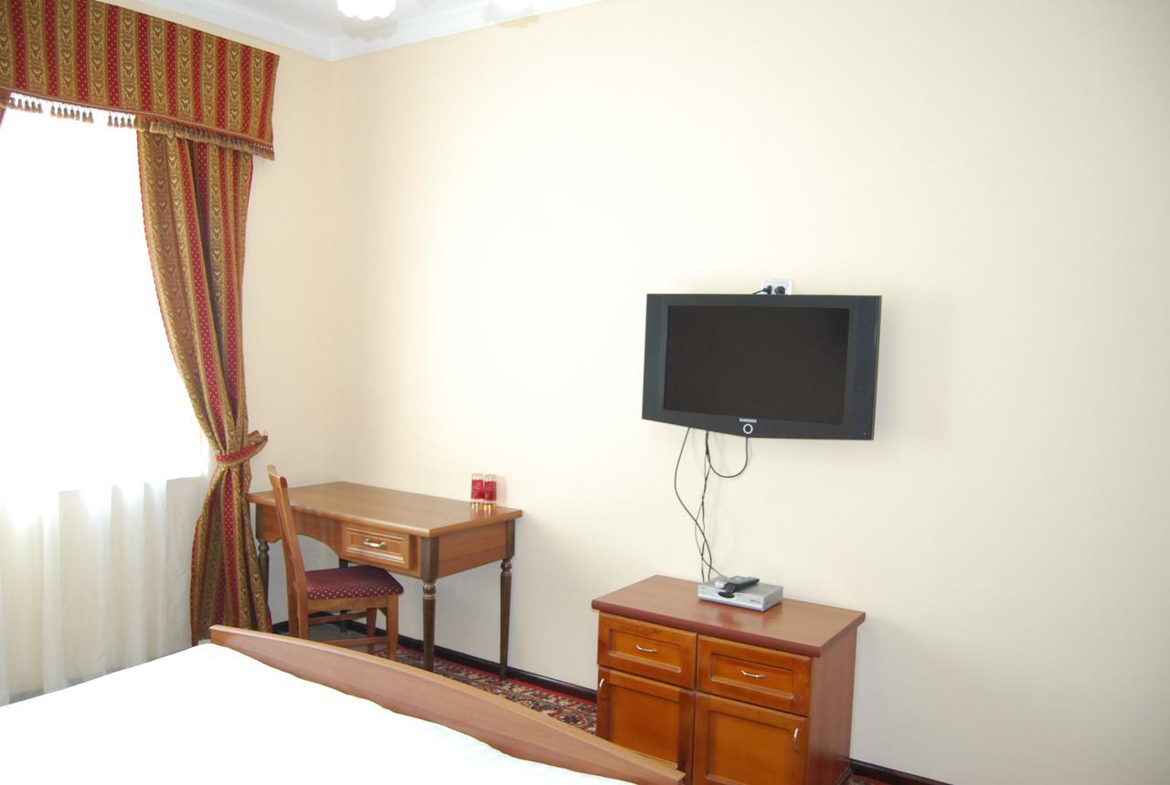 Crown Otel Taşkent Dış mekan fotoğraf
