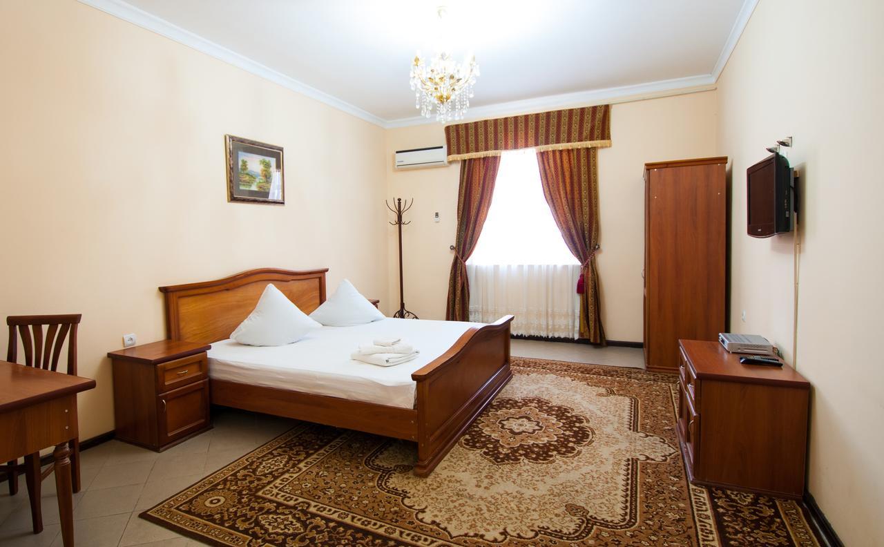 Crown Otel Taşkent Dış mekan fotoğraf